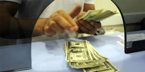 dolar gunu 4184 tlden tamamladi 9vC5sxNq.jpg